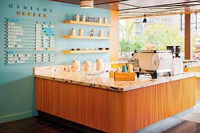 The Laylow Waikiki, Autograph Collection