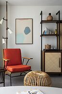 The Laylow Waikiki, Autograph Collection