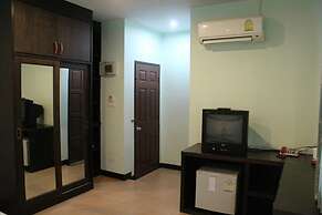 Baan Vor Sumongkol Services Apartment