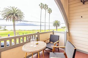 Bermagui Beach Hotel