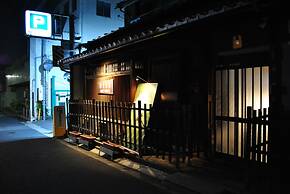 Deer Guesthouse - Hostel