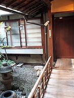 Deer Guesthouse - Hostel