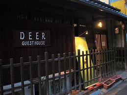 Deer Guesthouse - Hostel