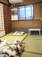 Deer Guesthouse - Hostel