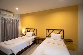 Somsamai Style Apartment