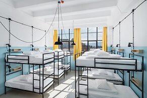 Fabrika Hostel & Suites - Hostel