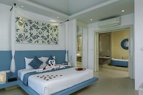 Amala Grand Bleu Resort Hilltops