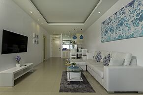 Amala Grand Bleu Resort Hilltops