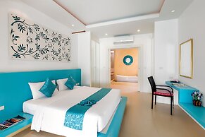 Amala Grand Bleu Resort Hilltops