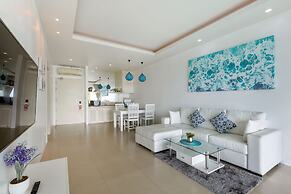 Amala Grand Bleu Resort Hilltops