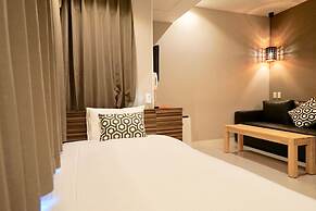 Hotel 88 Shinsaibashi