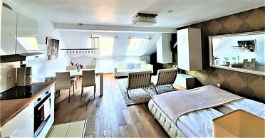 Luxus Penthouse White Russian