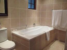 Monchique Guest House