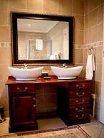 Monchique Guest House