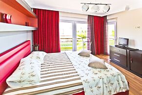 Paradise Town Villa Premium