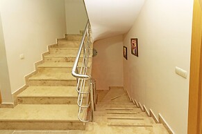 Paradise Town Villa ART