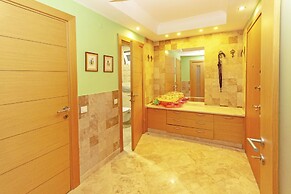 Paradise Town Villa ART