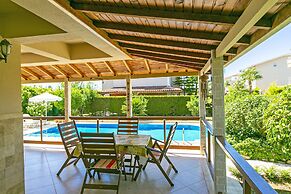 Paradise Town Villa ART