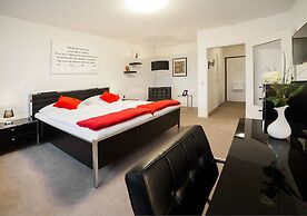 Eilenriedestift Hotel