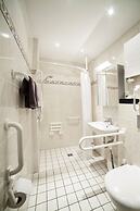 Eilenriedestift Hotel