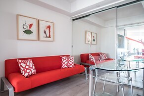 QuickStay - Luxury Executive in Yorkville (Yonge & Bloor)