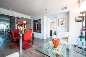 QuickStay - Luxury Executive in Yorkville (Yonge & Bloor)