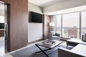 AC Hotel by Marriott® Santiago Cenco Costanera