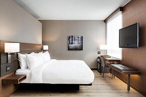 AC Hotel by Marriott® Santiago Cenco Costanera