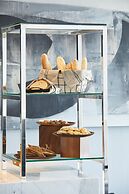 AC Hotel by Marriott® Santiago Cenco Costanera