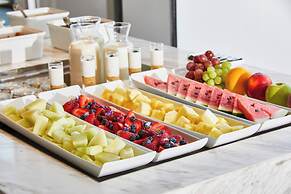 AC Hotel by Marriott® Santiago Cenco Costanera