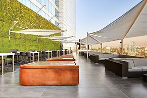 AC Hotel by Marriott® Santiago Cenco Costanera