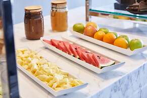 AC Hotel by Marriott® Santiago Cenco Costanera