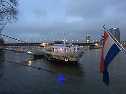 KNM MS Switzerland II - Frankfurt