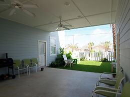 Beach Club Clubhouse 1