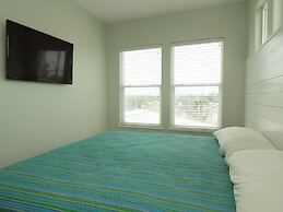 Beach Club Clubhouse 1