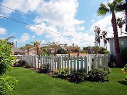 Beach Club Clubhouse 1