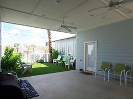 Beach Club Clubhouse 1