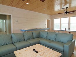 Beach Club Clubhouse 1