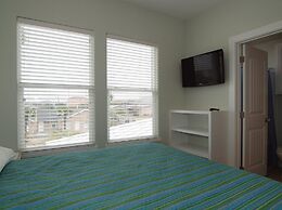 Beach Club Clubhouse 1