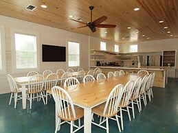 Beach Club Clubhouse 1