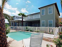 Beach Club Clubhouse 2