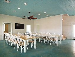 Beach Club Clubhouse 3