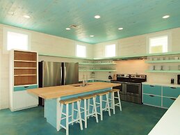 Beach Club Clubhouse 3