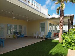 Beach Club Clubhouse 3