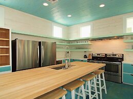 Beach Club Clubhouse 3