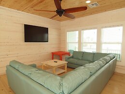 Beach Club Clubhouse 4