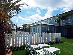 Beach Club Clubhouse 4