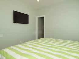 Beach Club Clubhouse 4