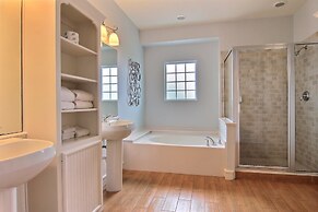 Pelican s Perch VW21