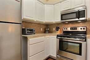 Admirals Quarters 103PB